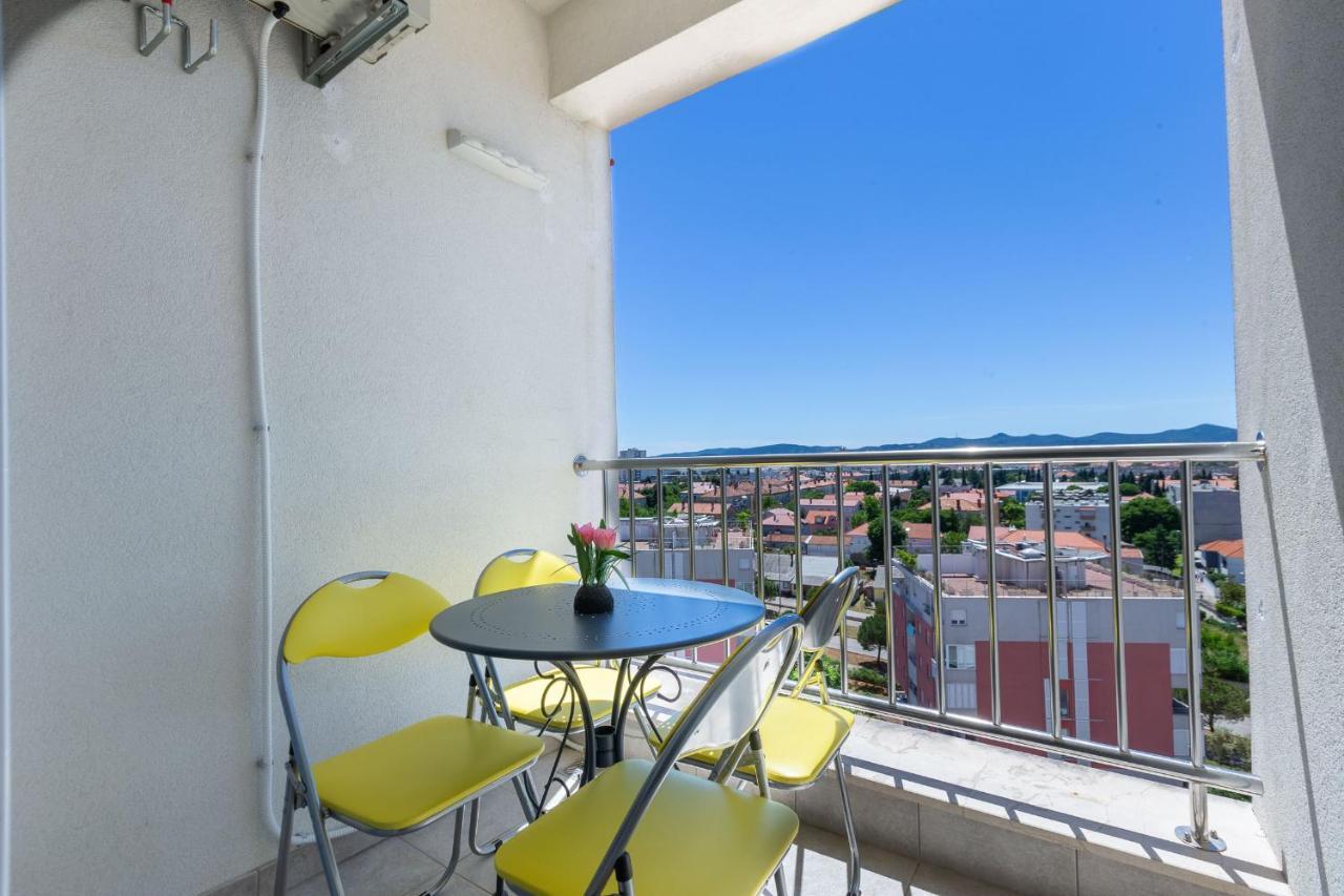 Jadran Apartment With Balcony And Parking Garage Zadar Eksteriør bilde